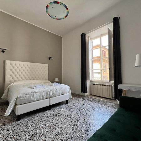 Luxury Room Anelli Center Of Roma Bagian luar foto