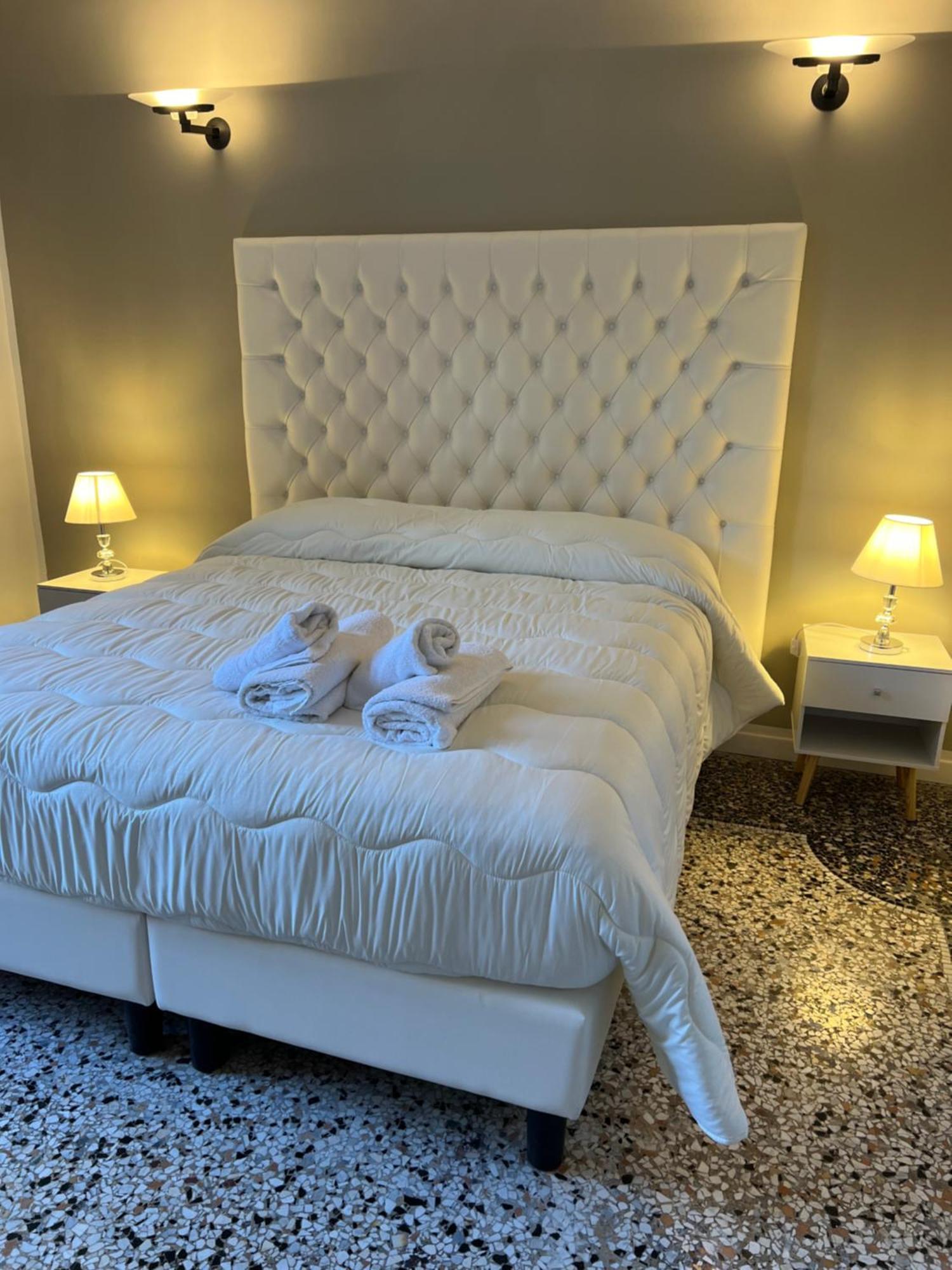 Luxury Room Anelli Center Of Roma Bagian luar foto