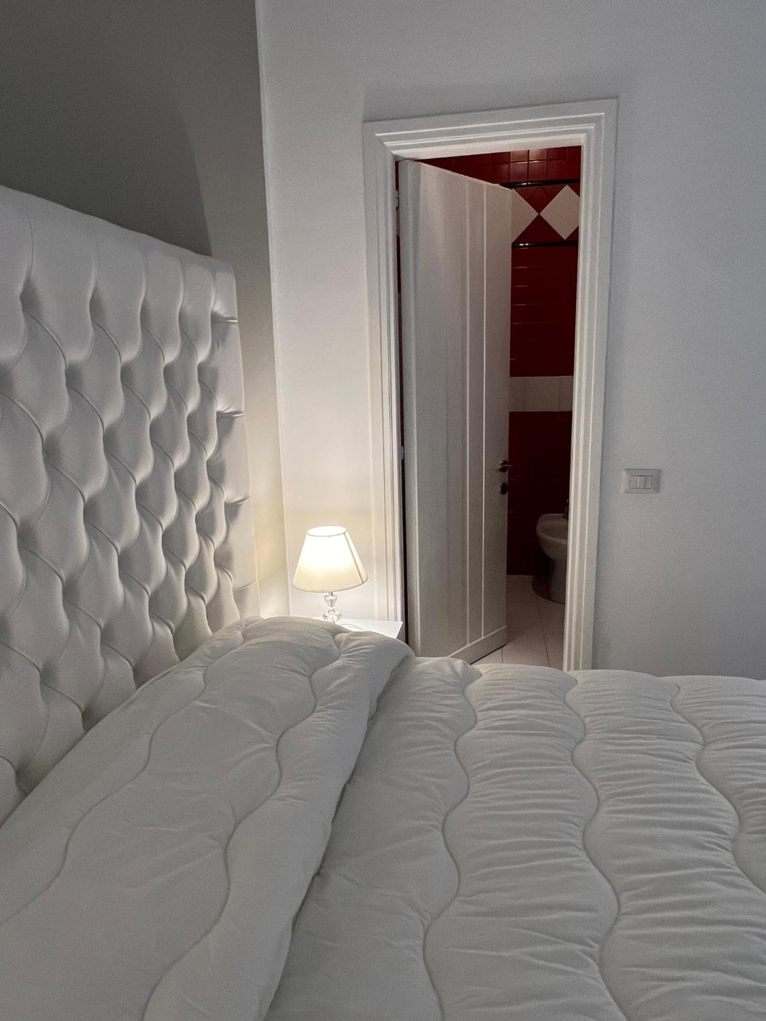 Luxury Room Anelli Center Of Roma Bagian luar foto
